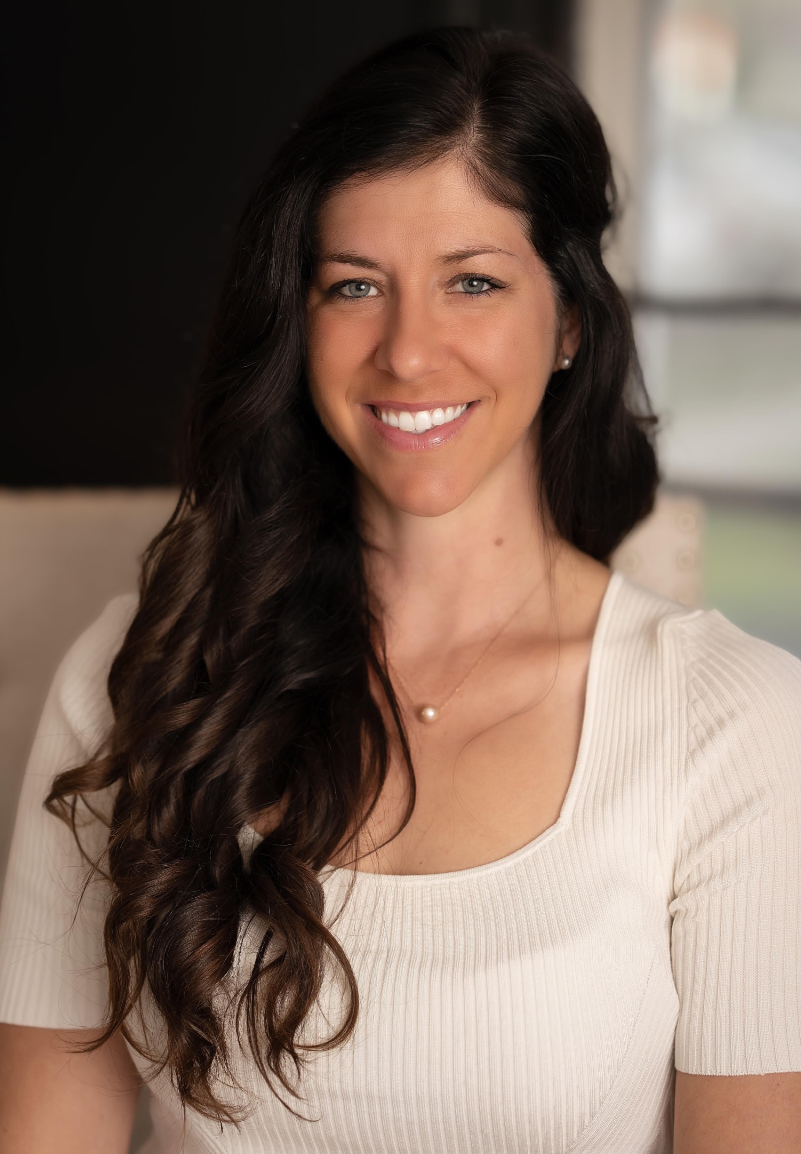 Dr. Jena McFadden, DNP, APRN, PMHNP-BC