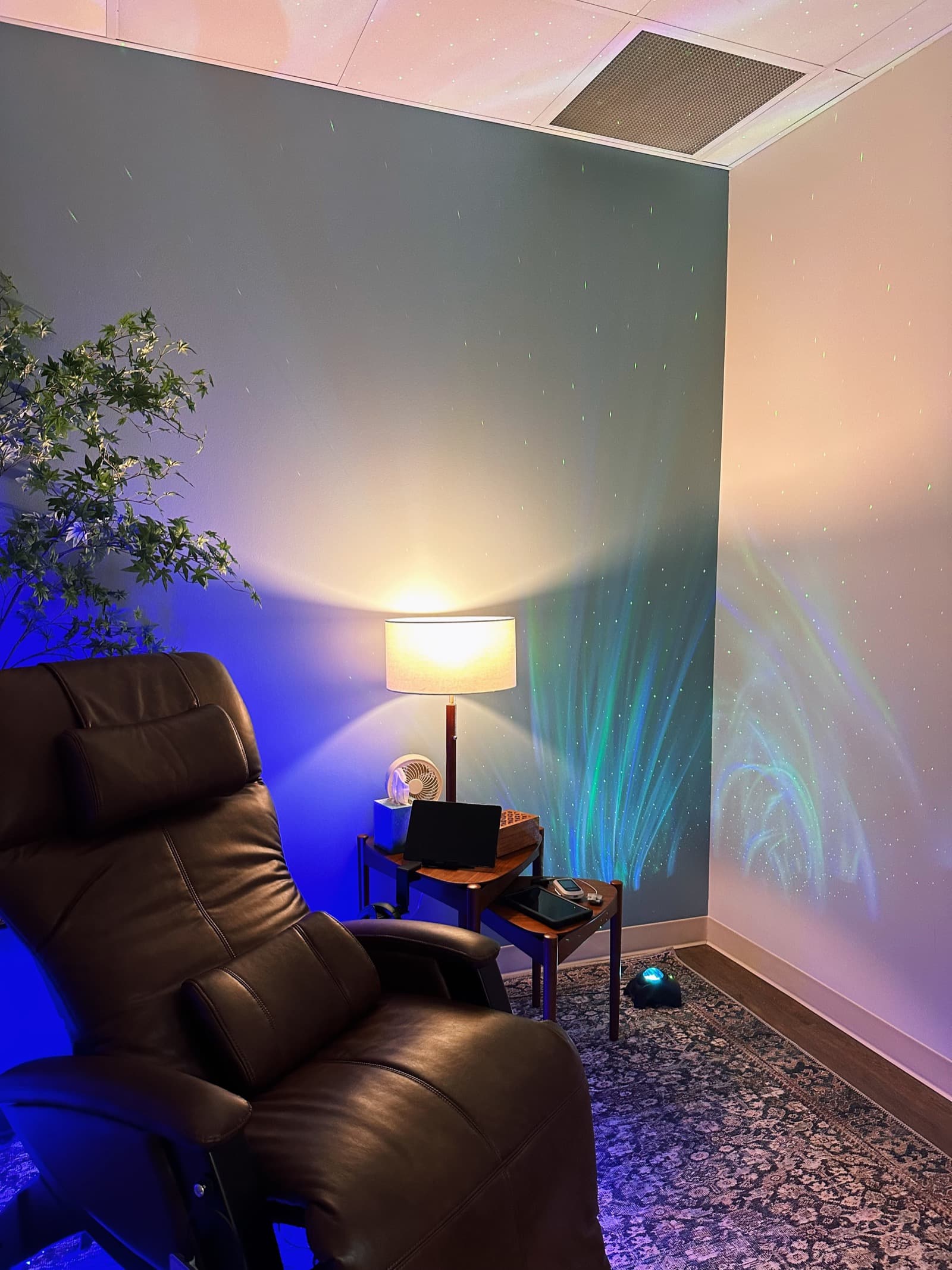 Comfortable treatment room at Waybridge Clinics
