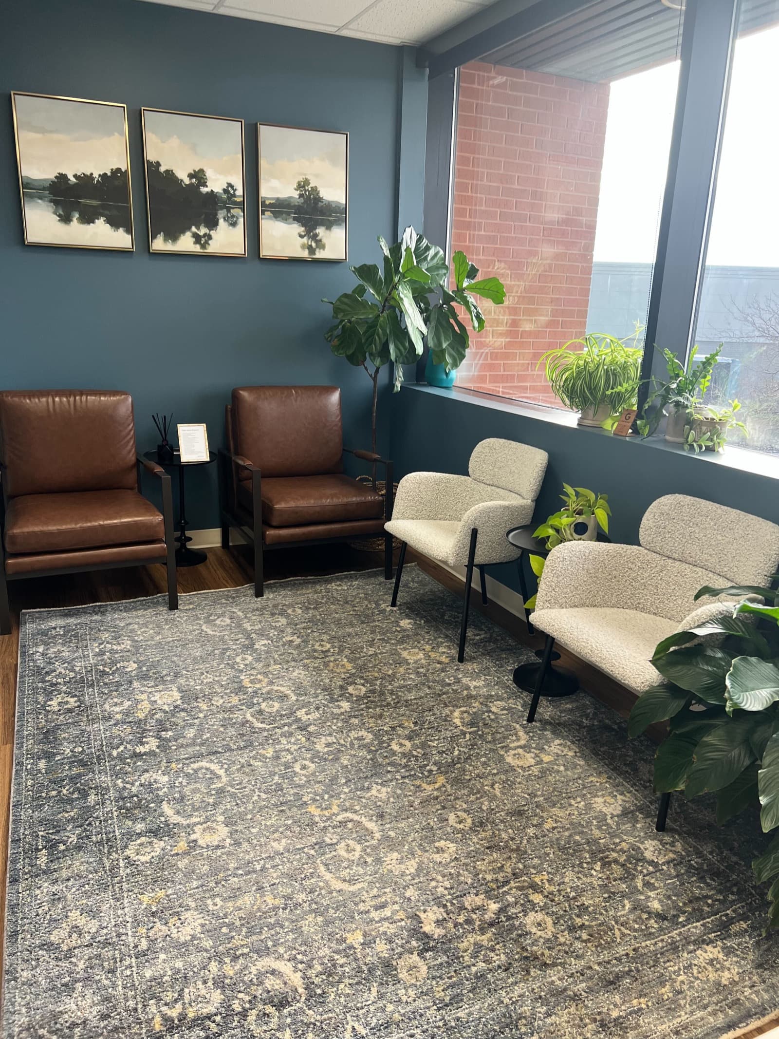 Welcoming environment at Waybridge's Omaha clinic